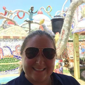 Meet your Posher, Laura